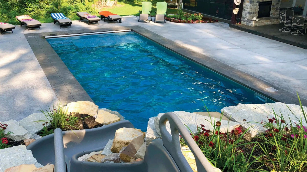 Sun Pools Tahiti pool