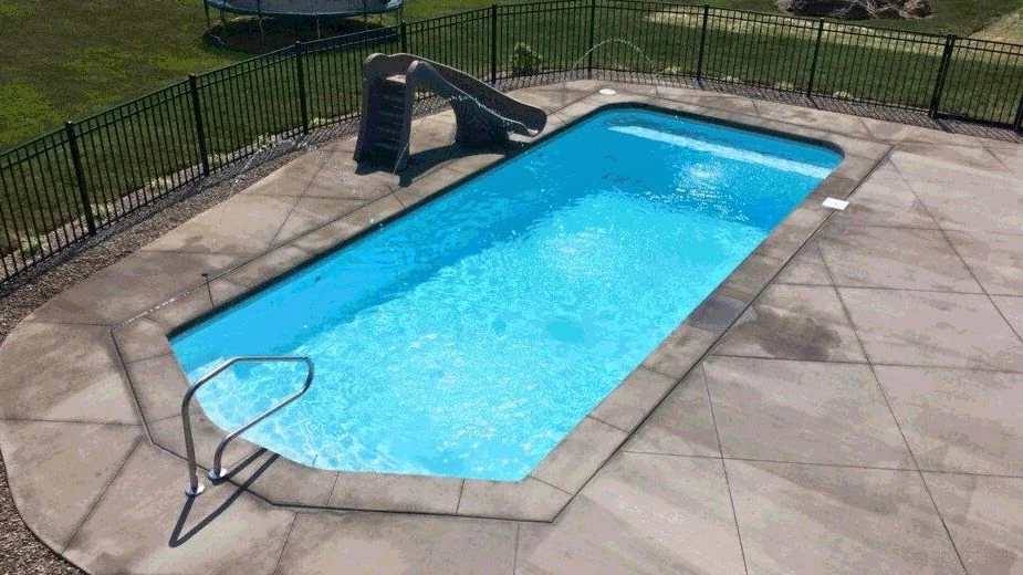 Sun Pools Catalina pool